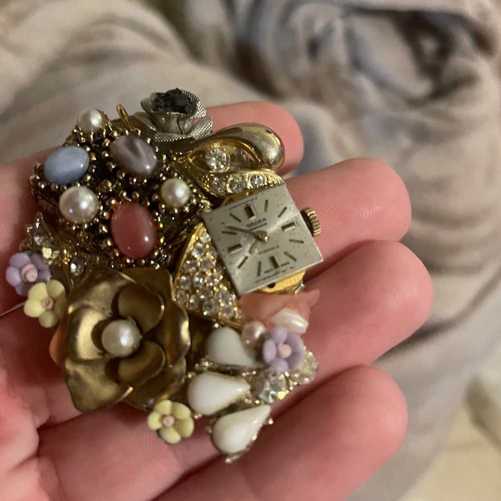 Vintage Bonetto on Avon Chain Gold and Multicolor Floral Brooch with Watch